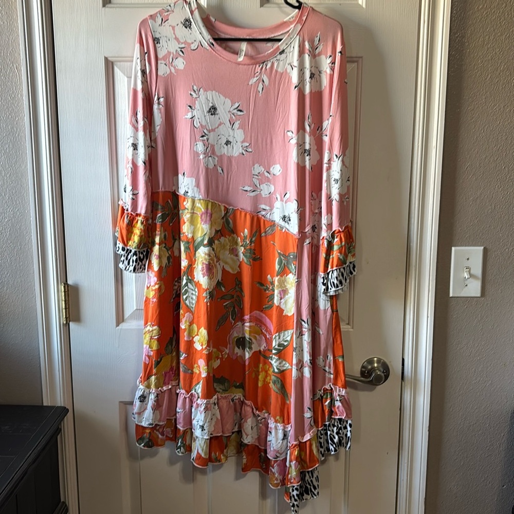 Beautiful dress top